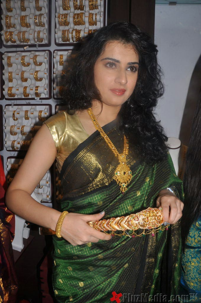 Archana Inaugurate CMR Shopping Mall - Gallery | Picture 91060